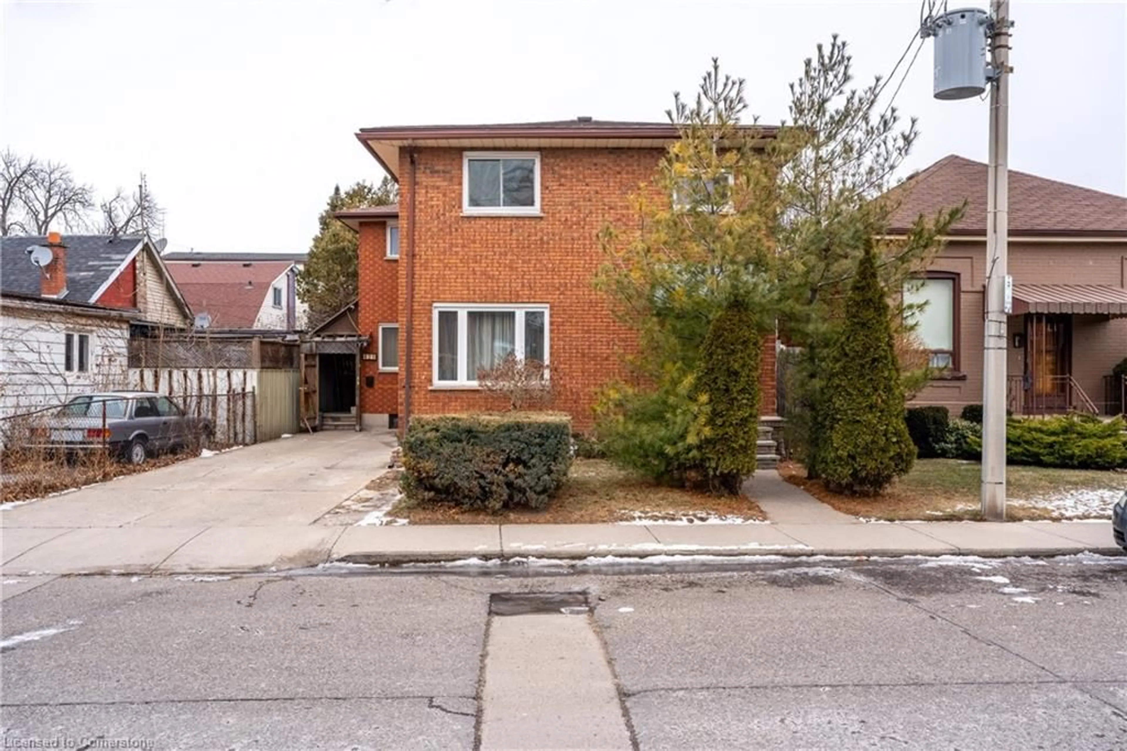 Home with brick exterior material, street for 439 King William St, Hamilton Ontario L8L 1R1