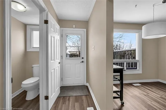 Additional property image - 2700 Barton St Unit 20