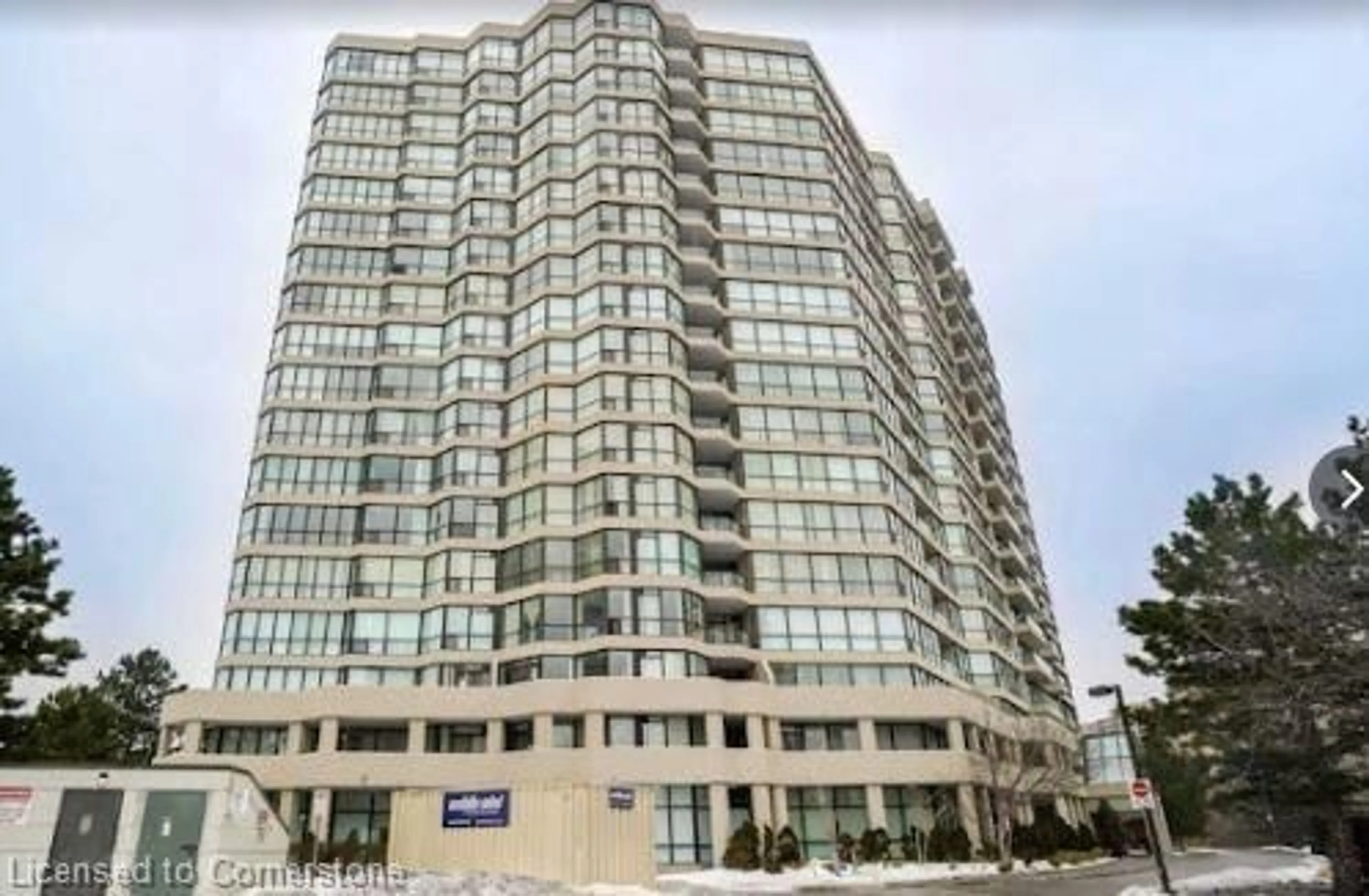 Indoor foyer for 3 Rowntree Rd #601, Etobicoke Ontario M9V 5G8