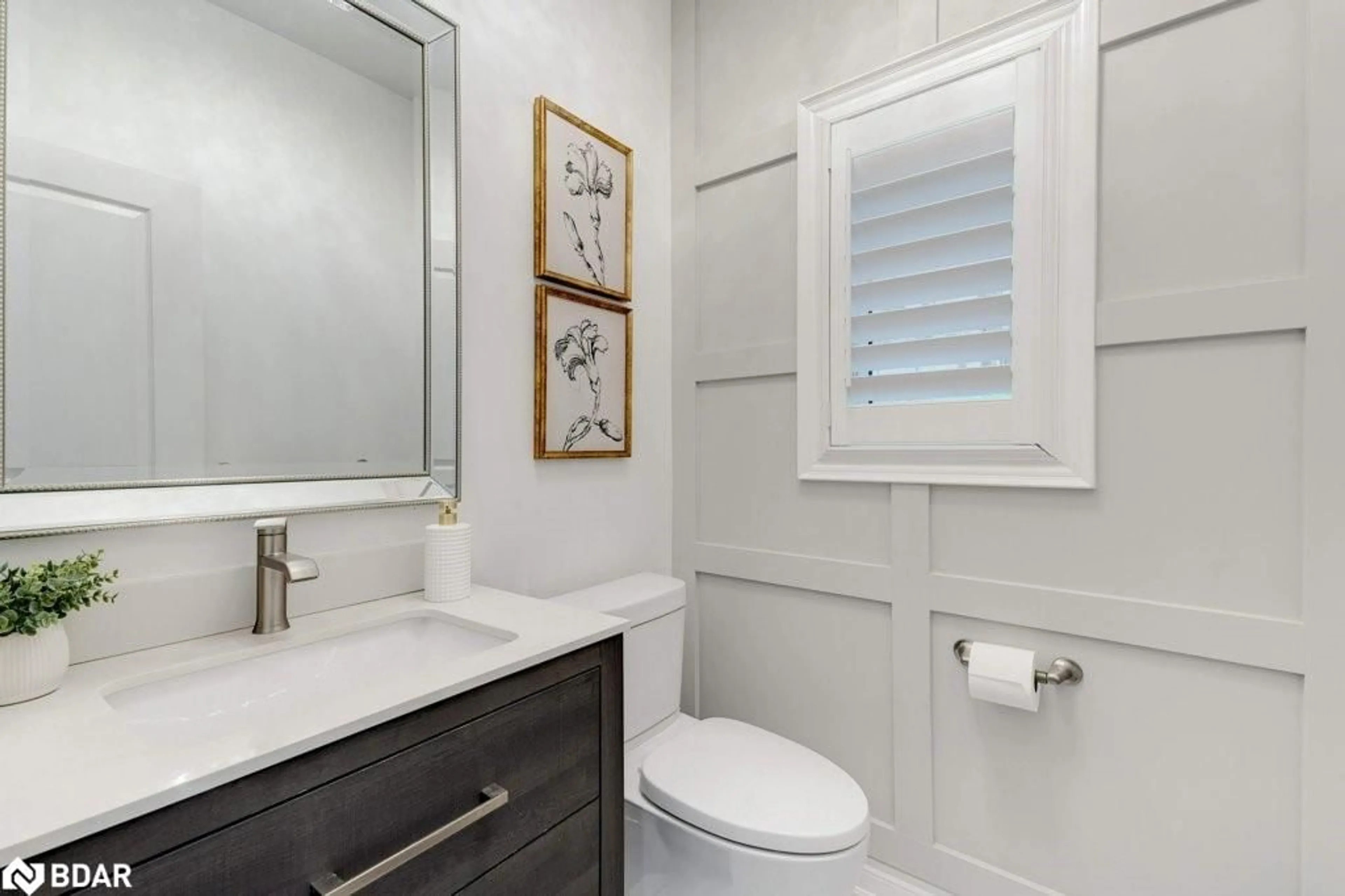 Contemporary bathroom, ceramic/tile floor for 3091 River Rock Path, Oakville Ontario L6H 0S9