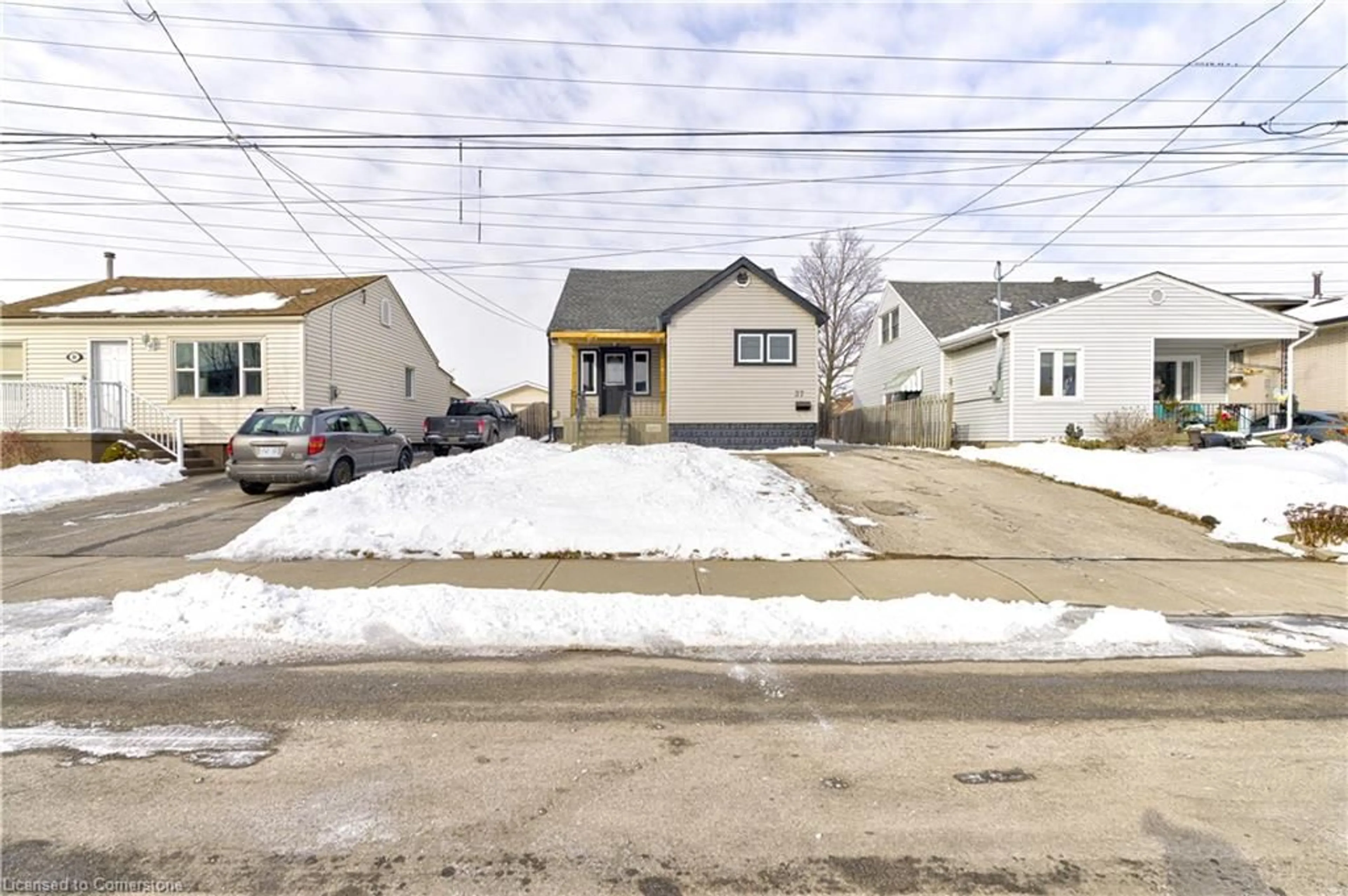 Unknown for 37 Selkirk Ave, Hamilton Ontario L8H 5L6