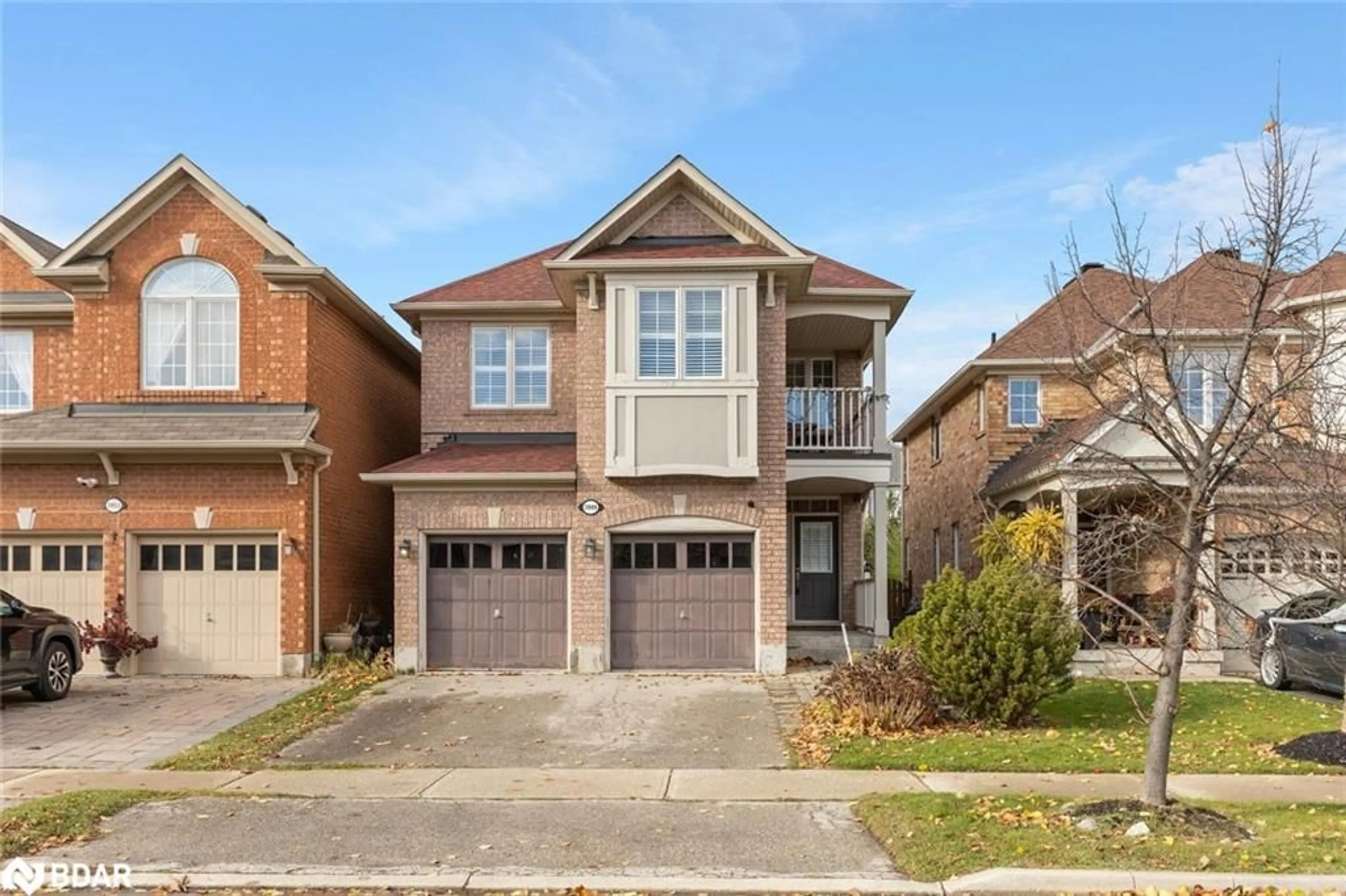 Home with brick exterior material, street for 3949 Mayla Dr, Mississauga Ontario L5M 7Y9