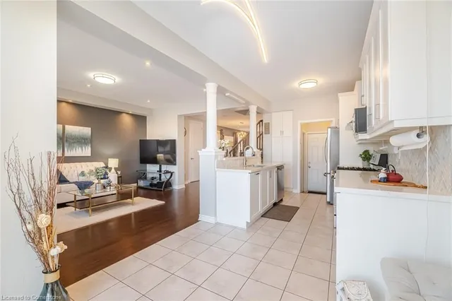 Additional property image - 1407 Chretien Street