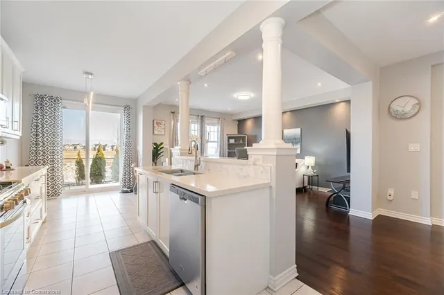 Additional property image - 1407 Chretien Street