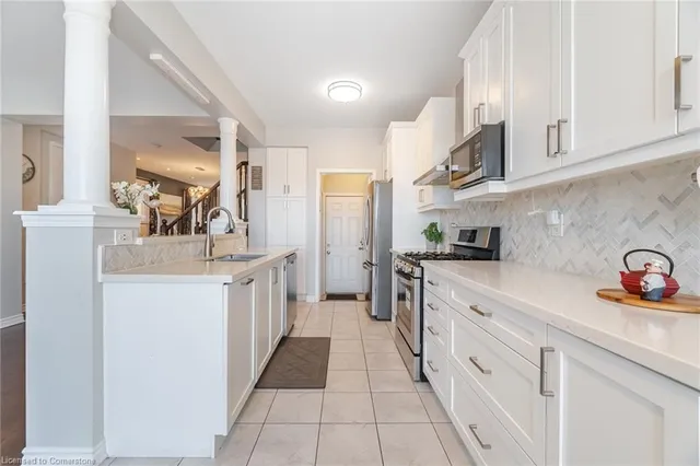 Additional property image - 1407 Chretien Street