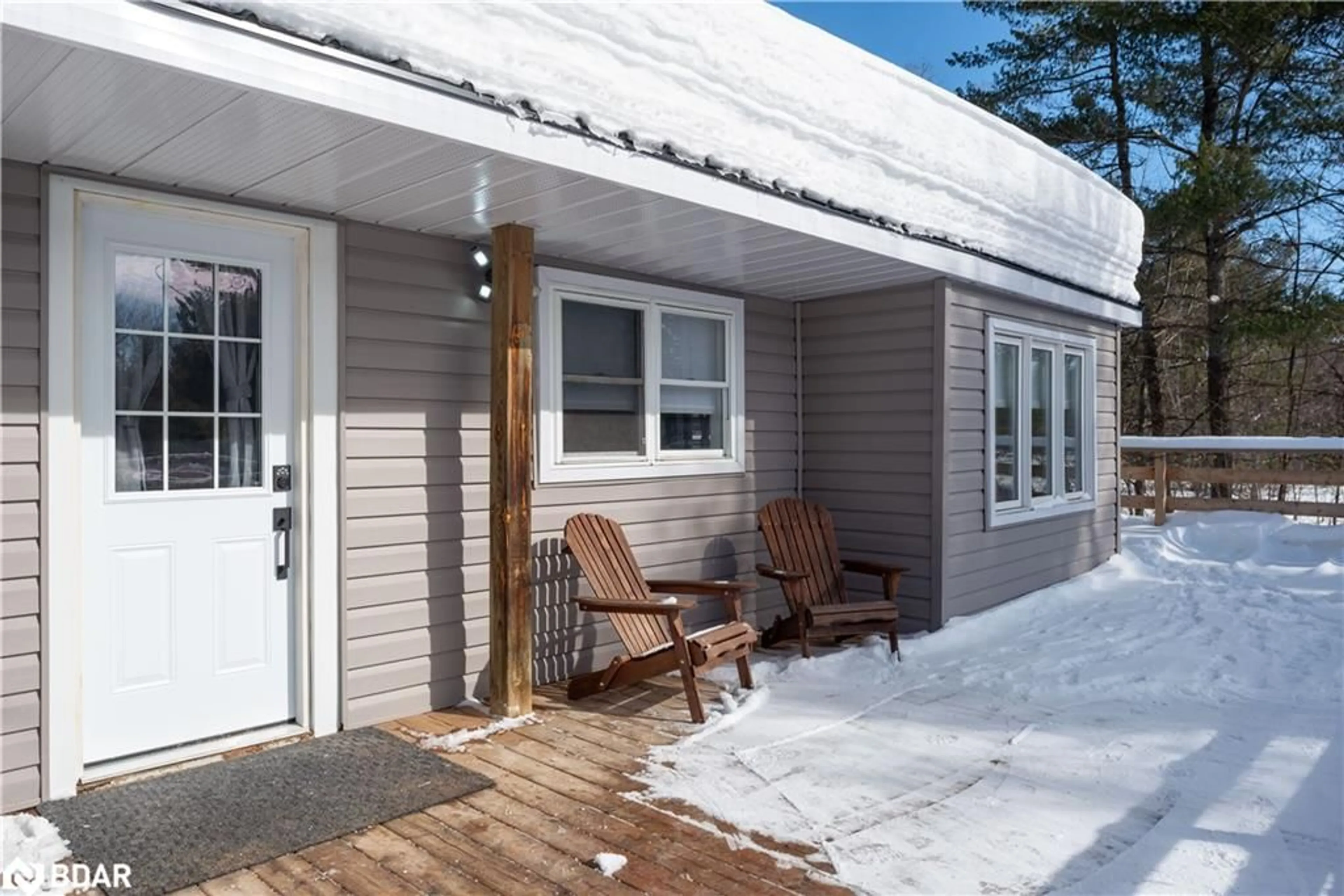 Patio, street for 8025 County Rd 169, Washago Ontario L0K 2B0