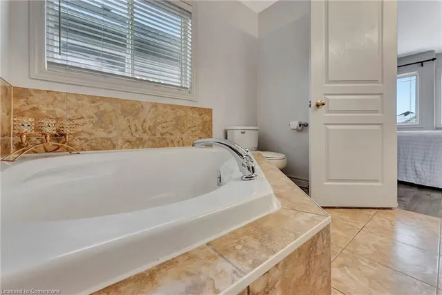 Additional property image - 20 Donald Bell Dr