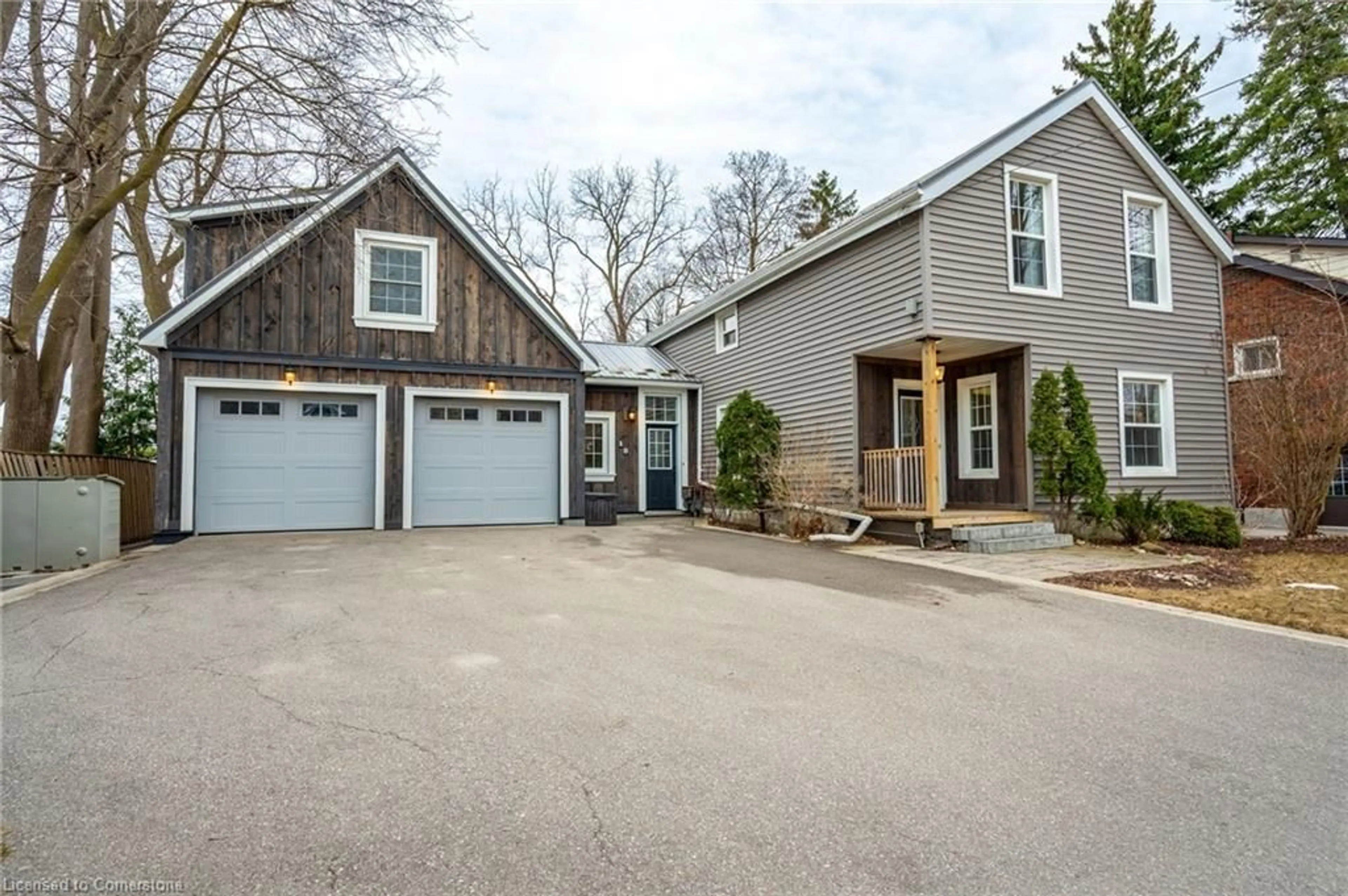 Unknown for 18 George St, Georgetown Ontario L7G 2K4