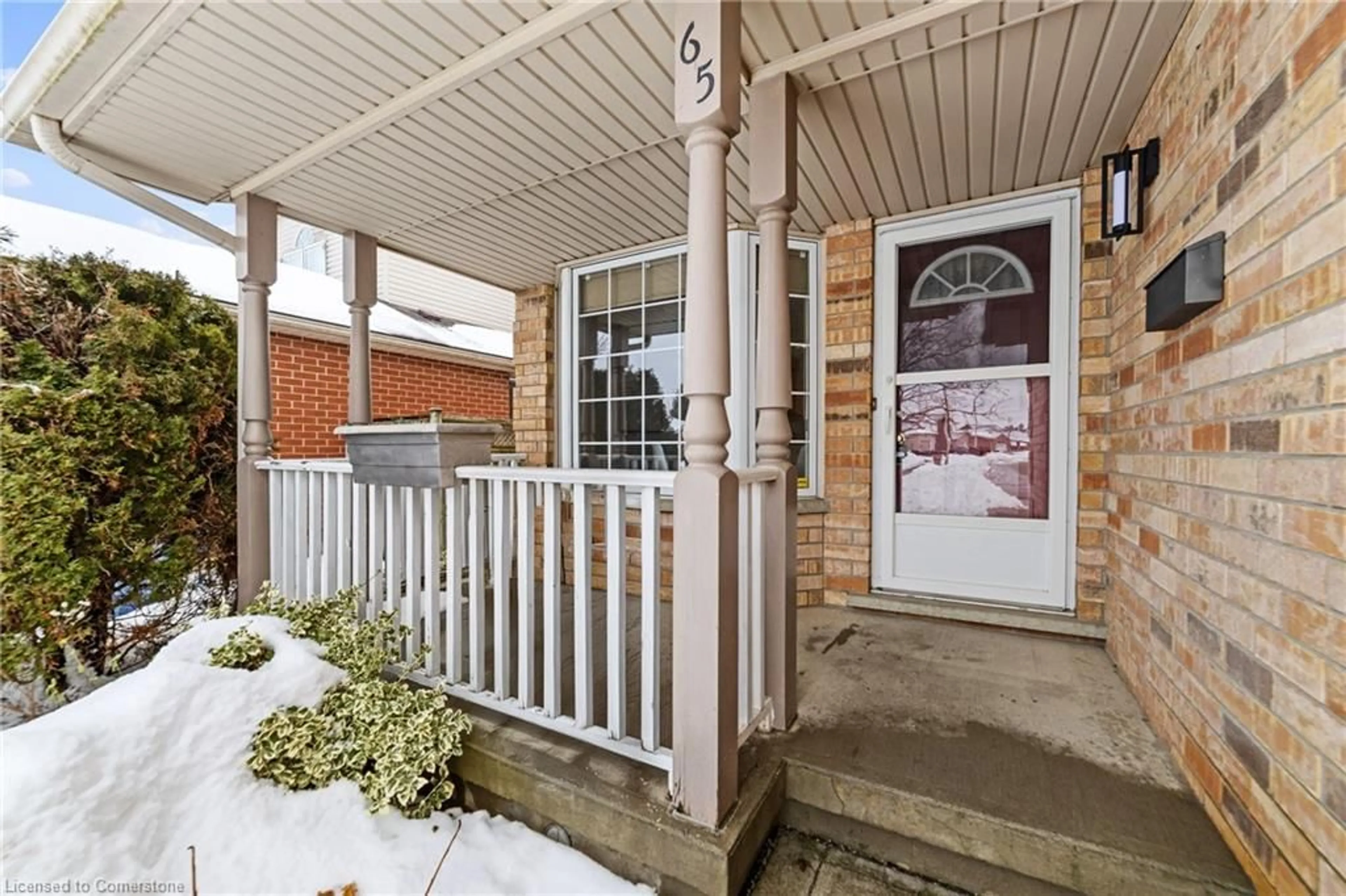 Indoor entryway for 65 Candlewood Dr, Guelph Ontario N1K 1T6