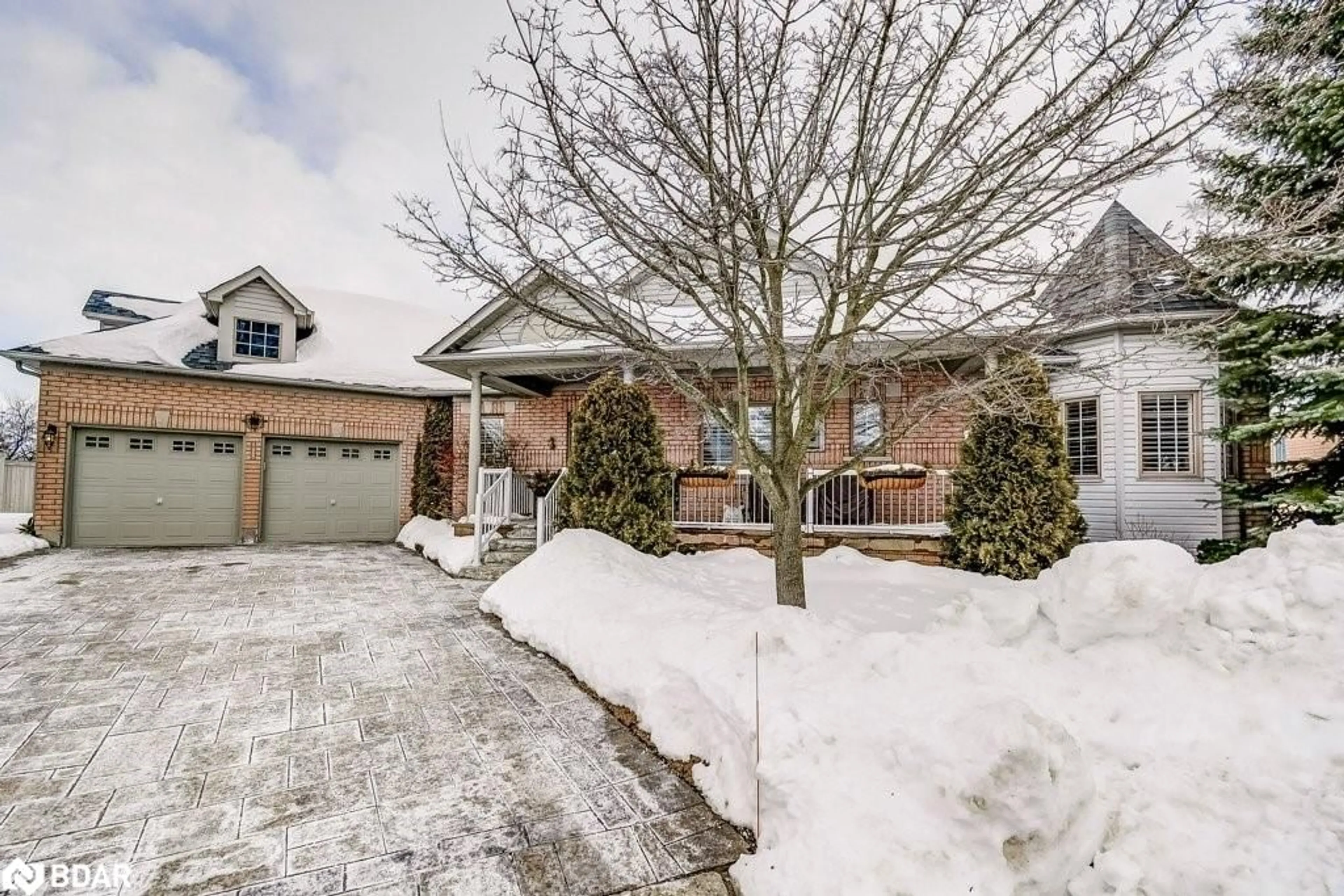 Home with brick exterior material, street for 17 Orchard Park Gate #27, Brampton Ontario L6R 1W5