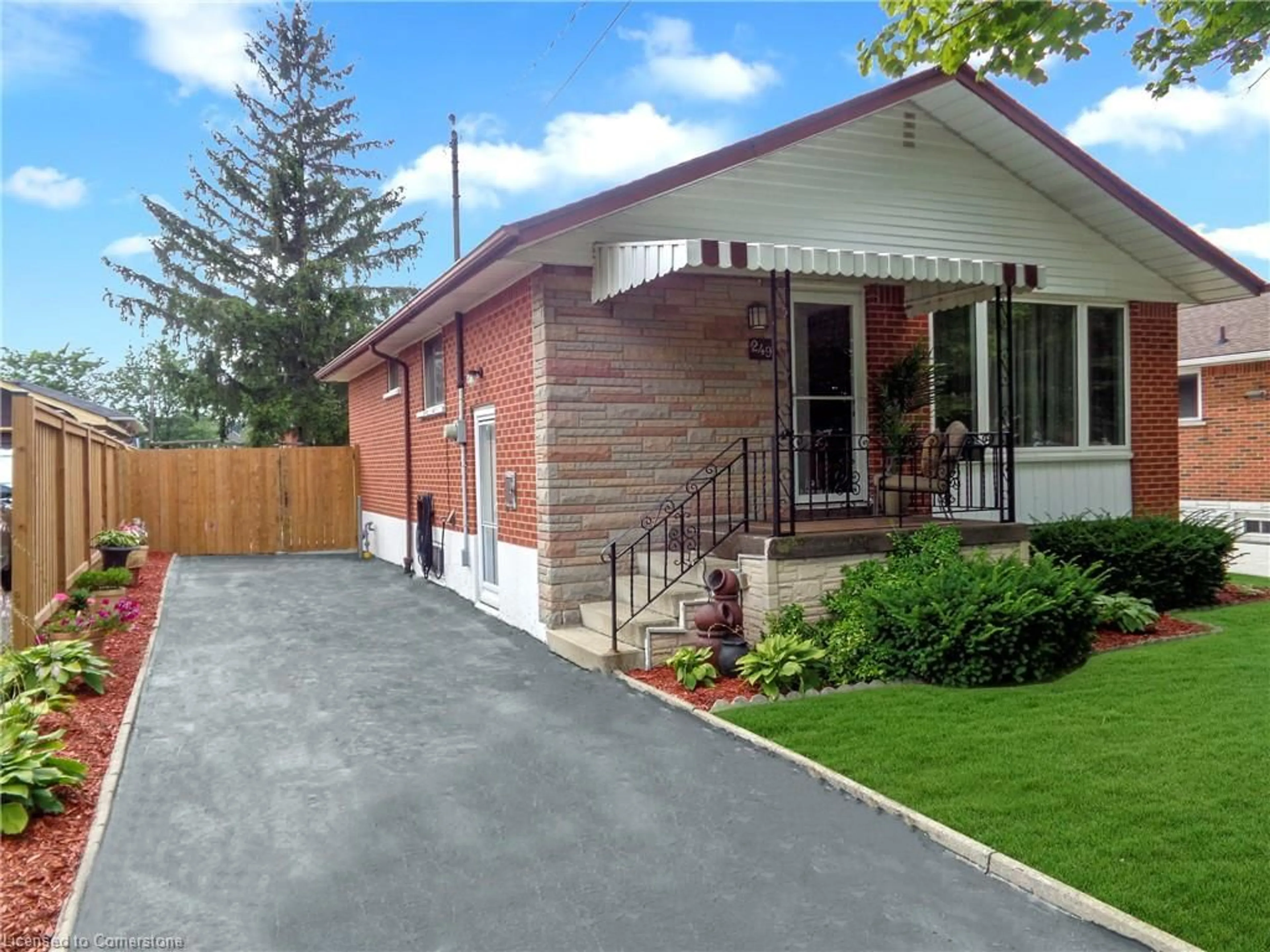 Home with brick exterior material, street for 249 Fernwood Cres, Hamilton Ontario L8T 3L7