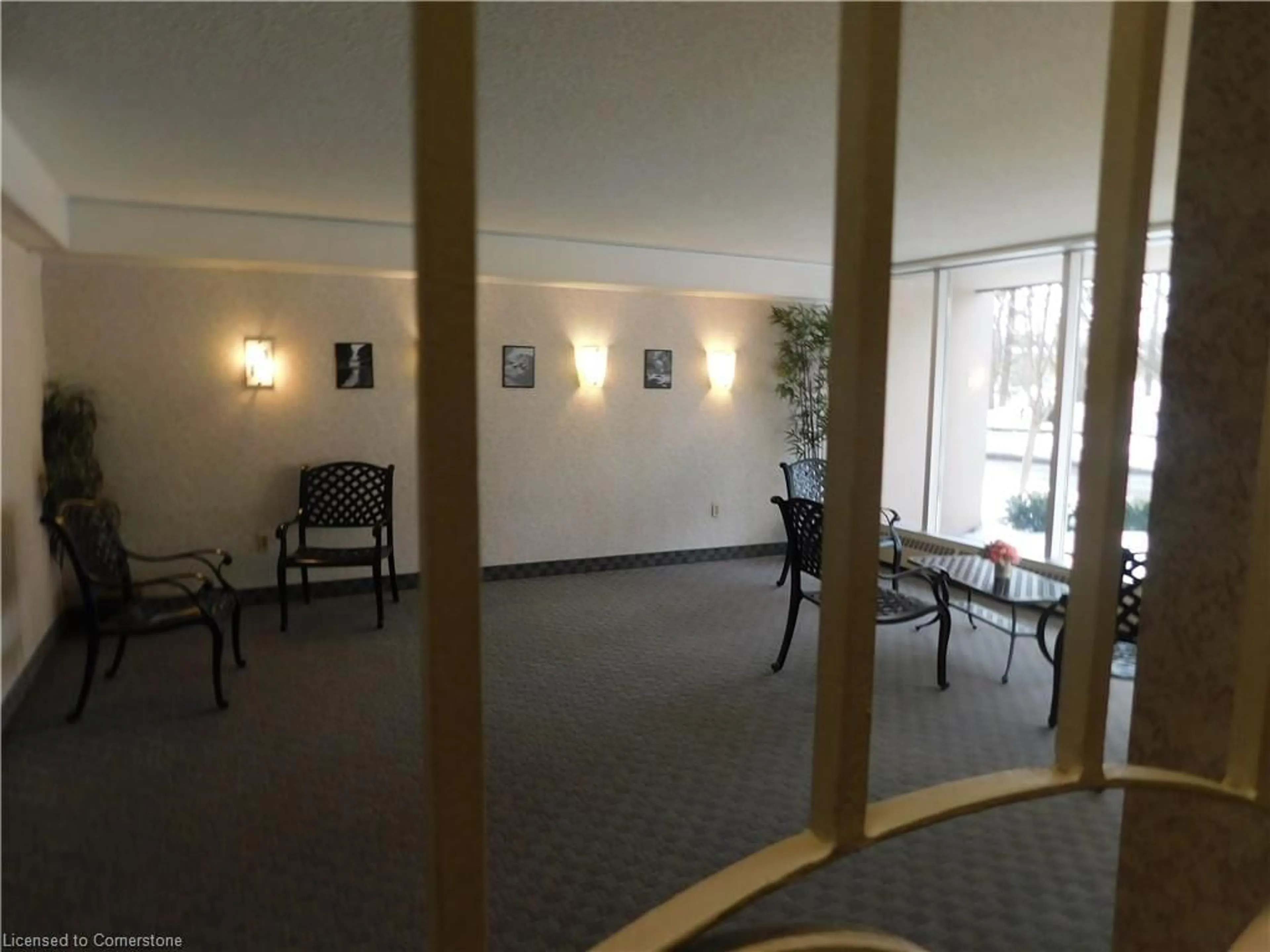 Lobby for 1964 Main St #903, Hamilton Ontario L8S 1J5