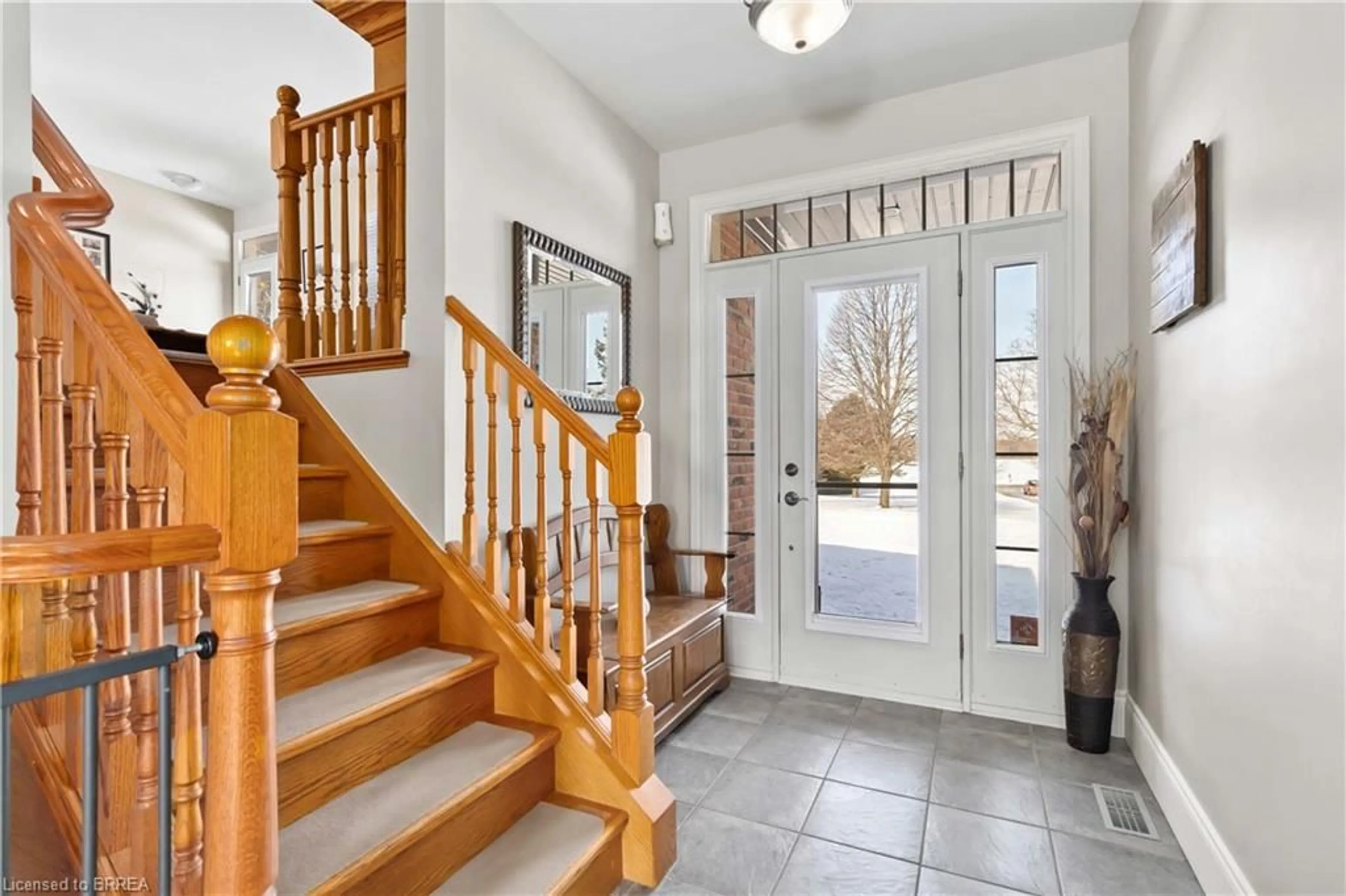 Indoor entryway for 1640 10th Concession Rd, Langton Ontario N0E 1G0