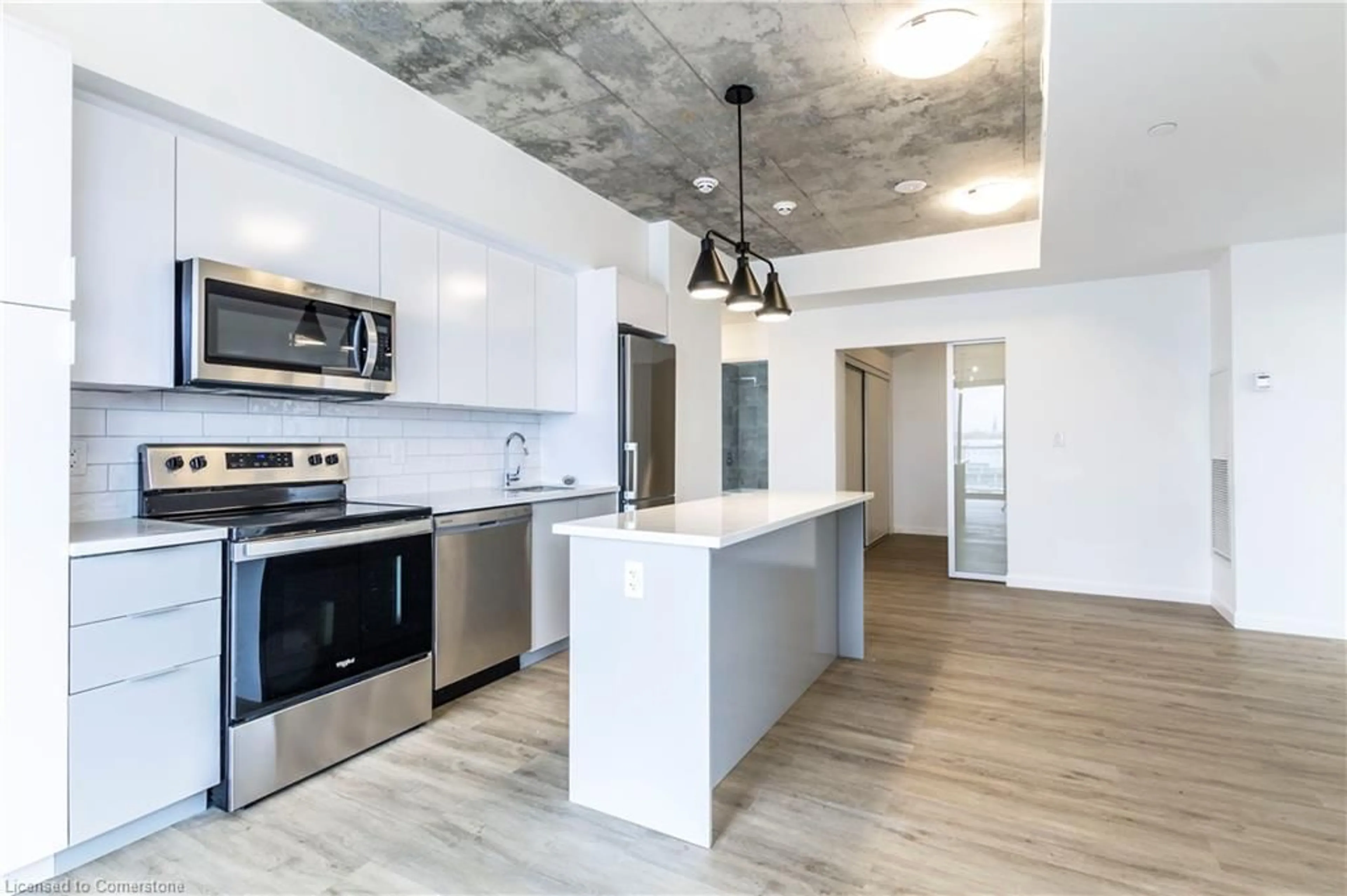 Open concept kitchen, unknown for 7 Erie Ave #812, Brantford Ontario N3S 0K5