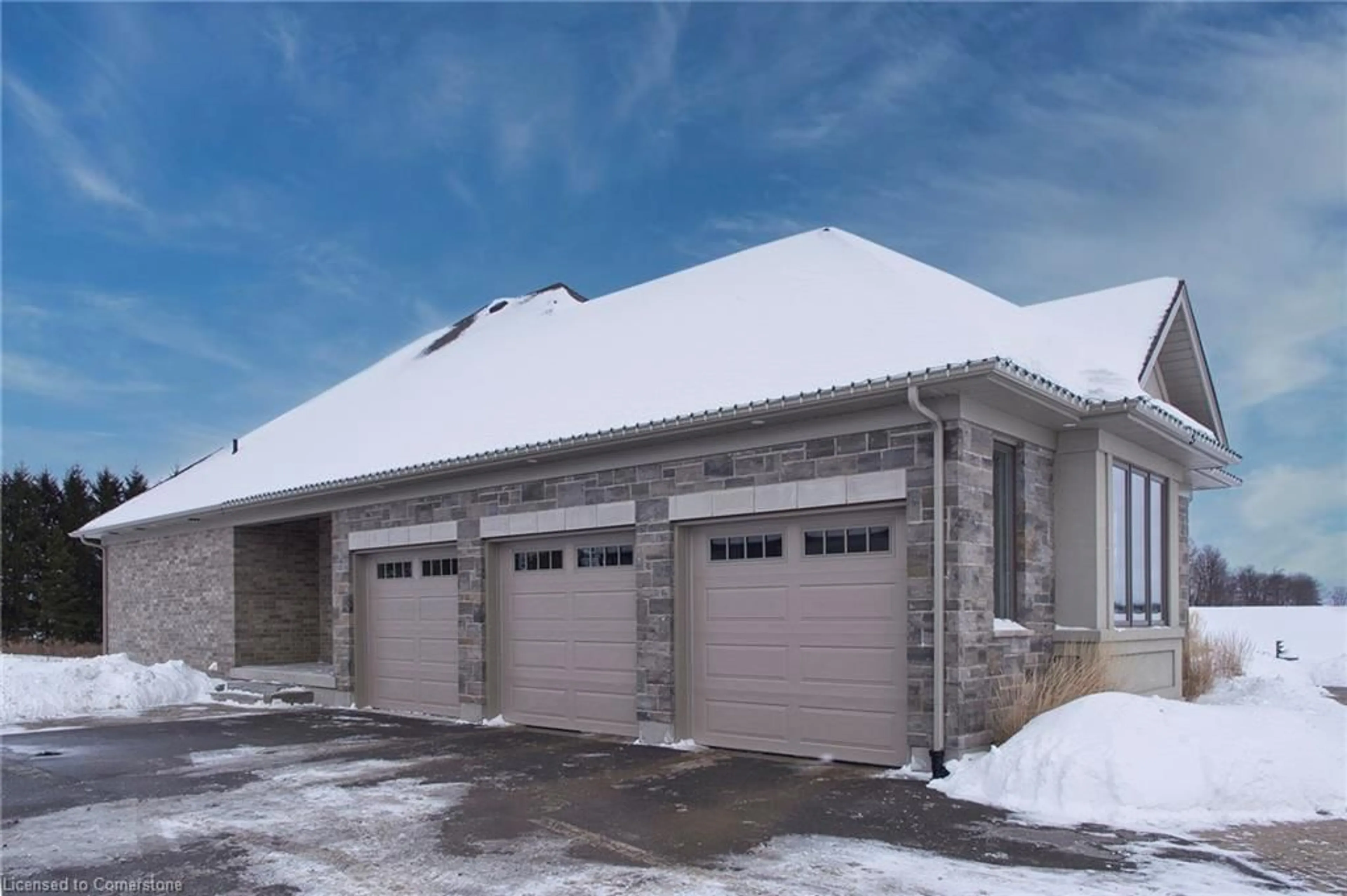 Indoor garage for 30 Inverhill Rd, Ariss Ontario N0B 1B0