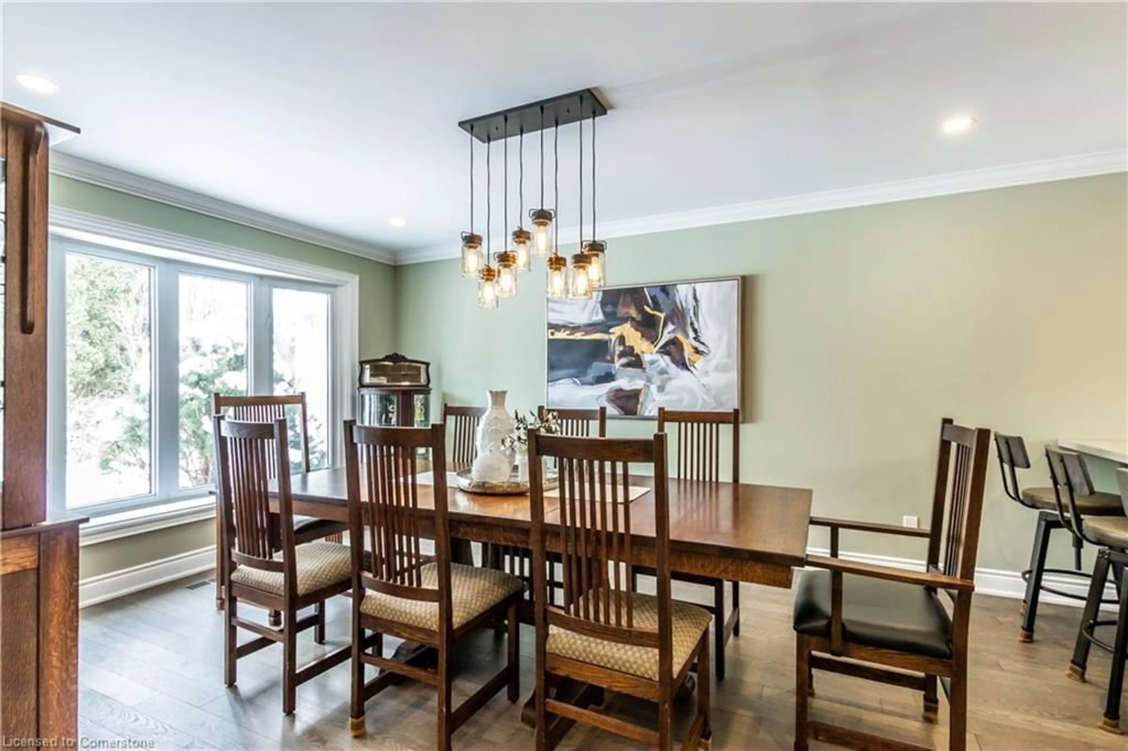 Dining room, wood/laminate floor for 2502 Woburn Cres, Oakville Ontario L6L 5E9