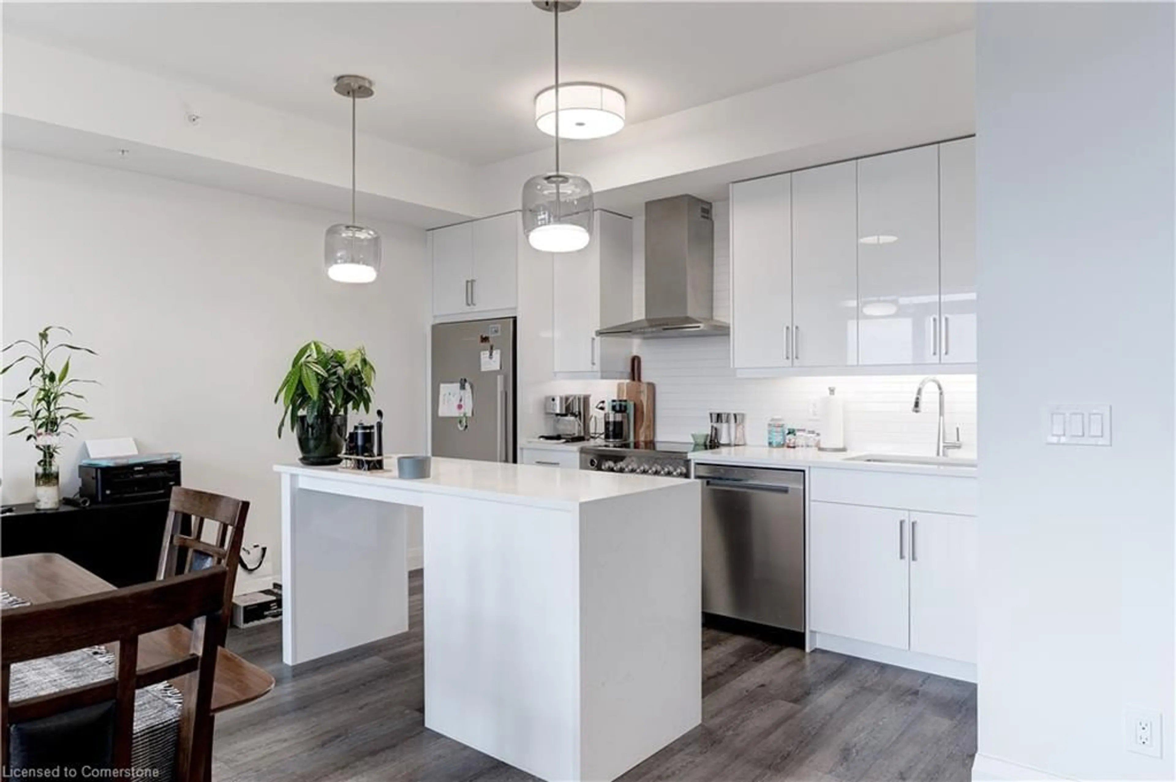 Open concept kitchen, unknown for 500 Brock Ave #1508, Burlington Ontario L7S 0A5