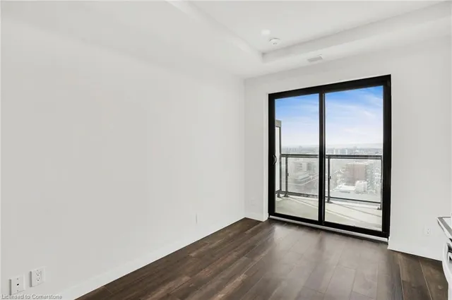 Additional property image - 15 Queen St Unit 1204