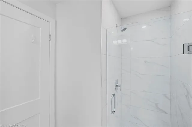 Additional property image - 15 Queen St Unit 1204
