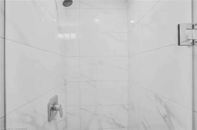 Additional property image - 15 Queen St Unit 1204