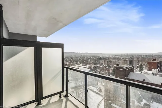 Additional property image - 15 Queen St Unit 1204