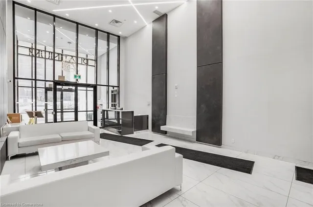 Additional property image - 15 Queen St Unit 1204