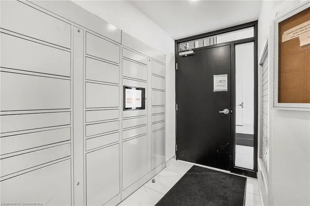 Additional property image - 15 Queen St Unit 1204