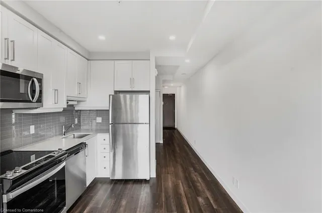 Additional property image - 15 Queen St Unit 1204