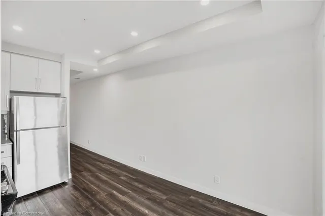 Additional property image - 15 Queen St Unit 1204
