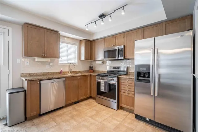 Additional property image - 212 Bradley Ave