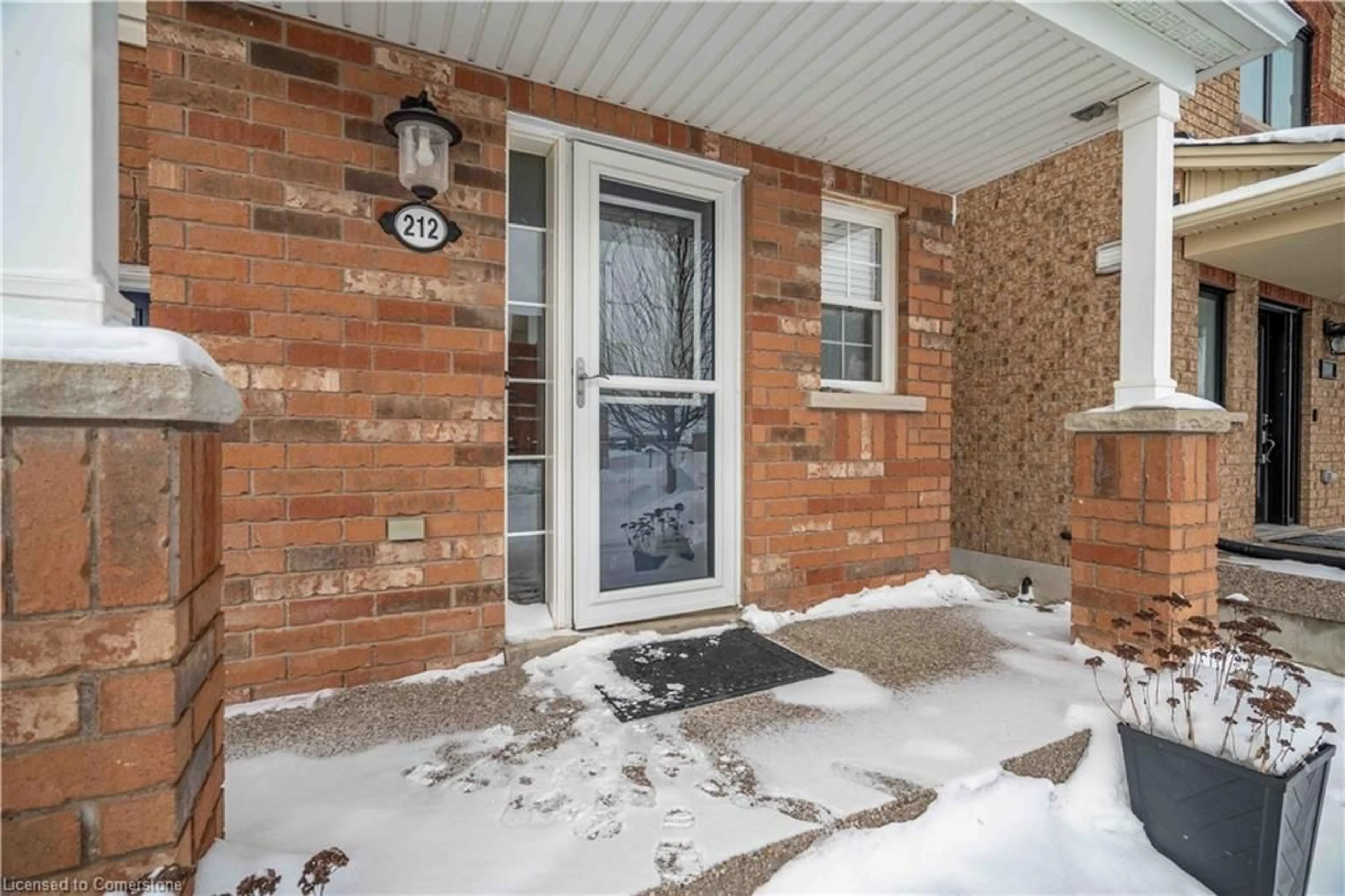 Indoor entryway for 212 Bradley Ave, Binbrook Ontario L0R 1C0