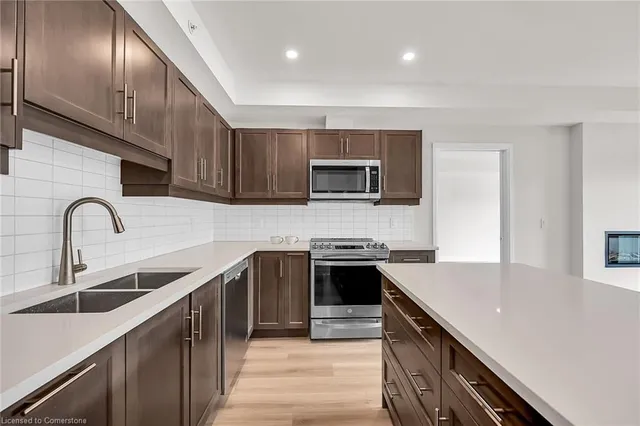 Additional property image - 153 Wilson St Unit 215