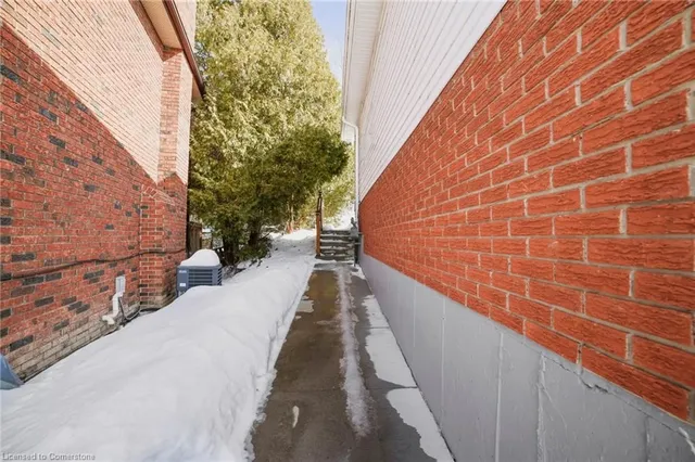 Additional property image - 12 Portal Crt