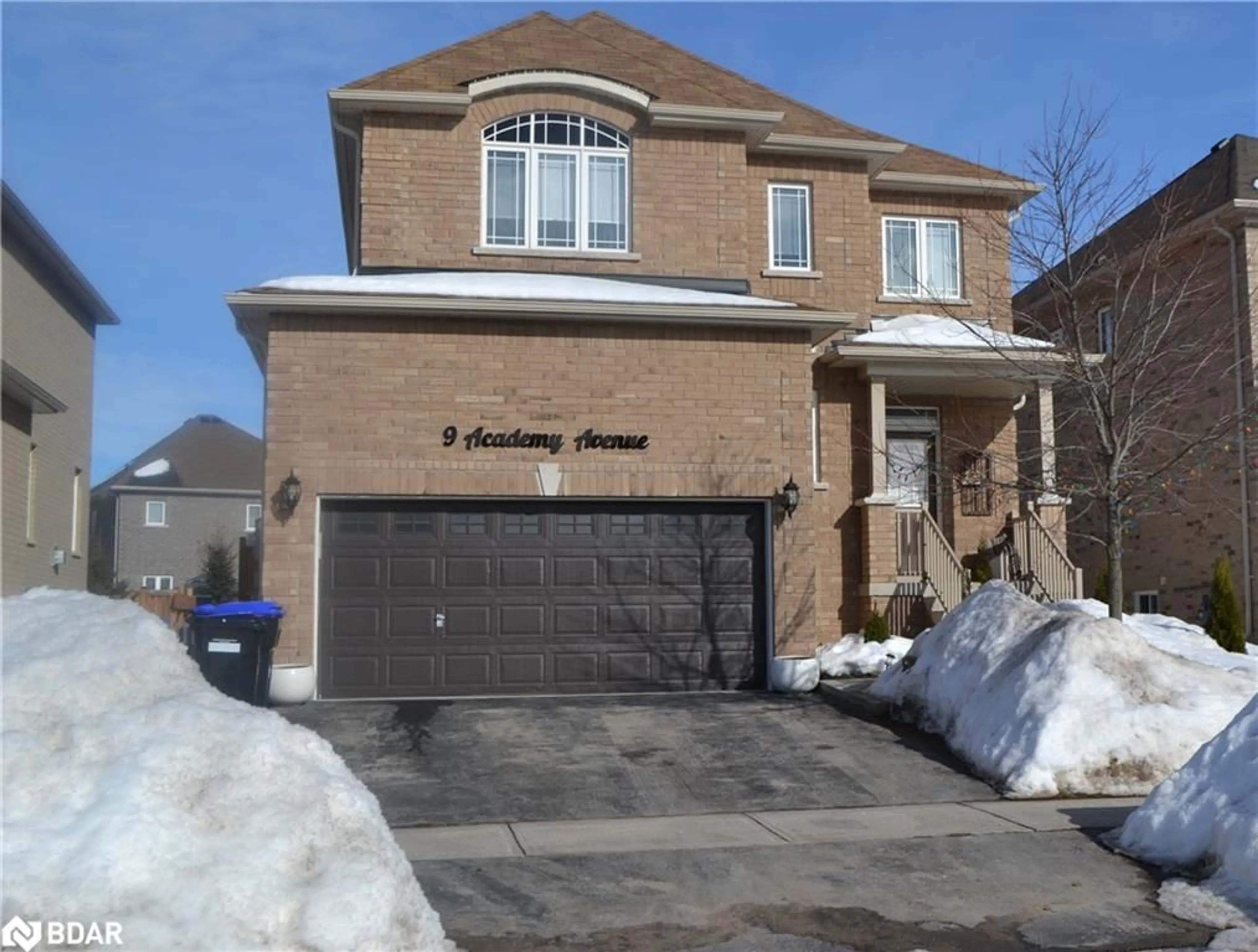 Home with brick exterior material, street for 9 Academy Ave, Wasaga Beach Ontario L9Z 0G9