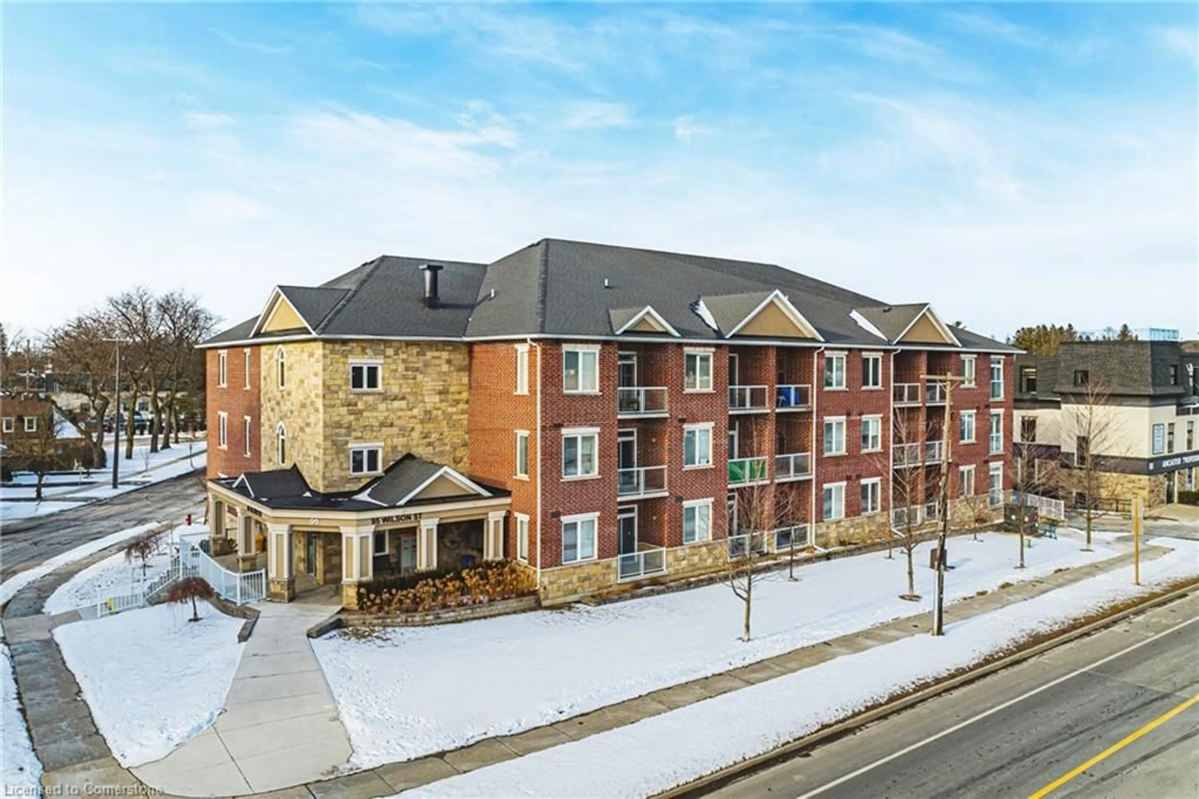 A pic from outside/outdoor area/front of a property/back of a property/a pic from drone, building for 95 Wilson St #308, Ancaster Ontario L8L 5C4