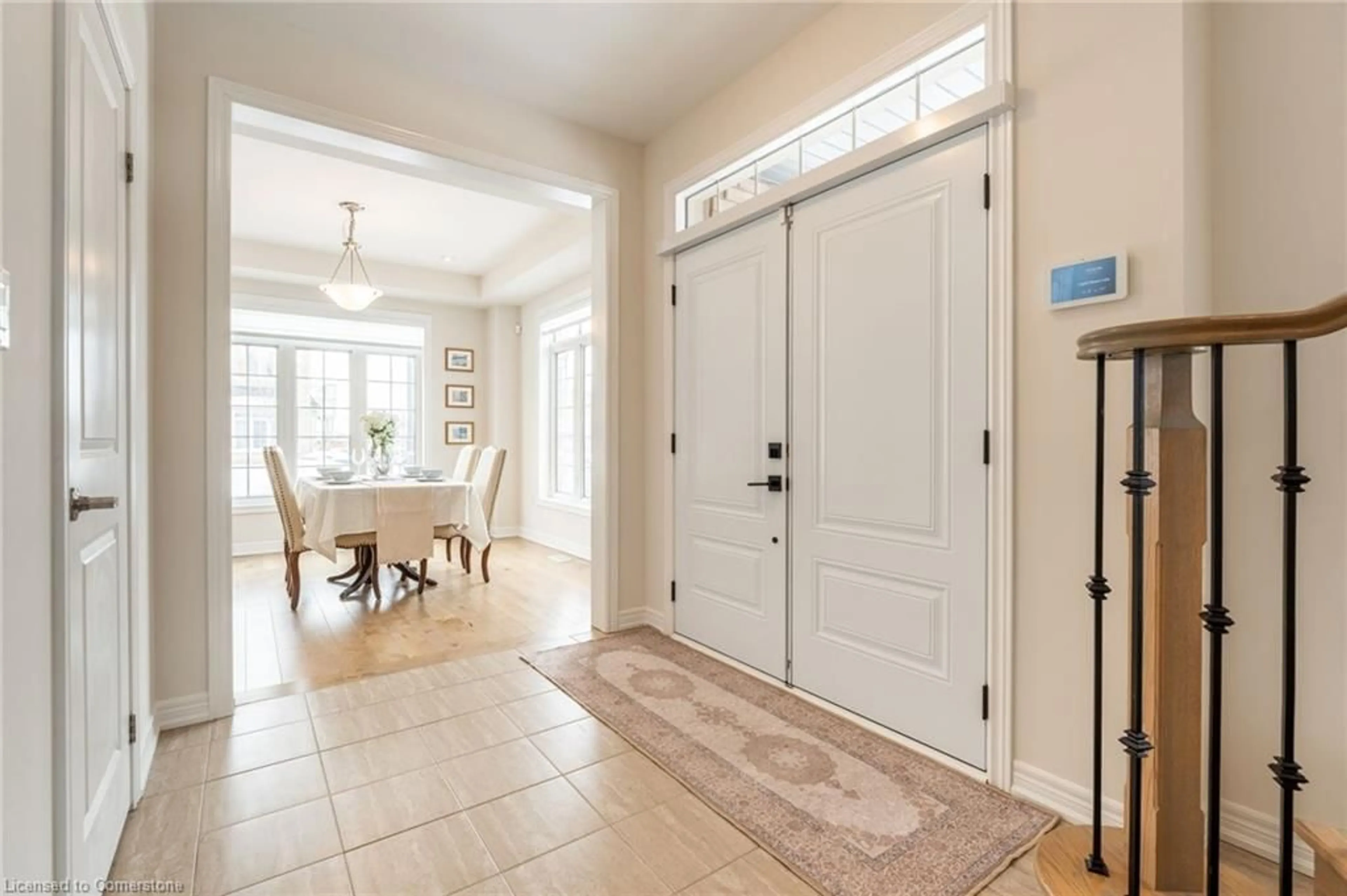 Indoor entryway for 67 Hopewell St, Kleinburg Ontario L4H 3Y2