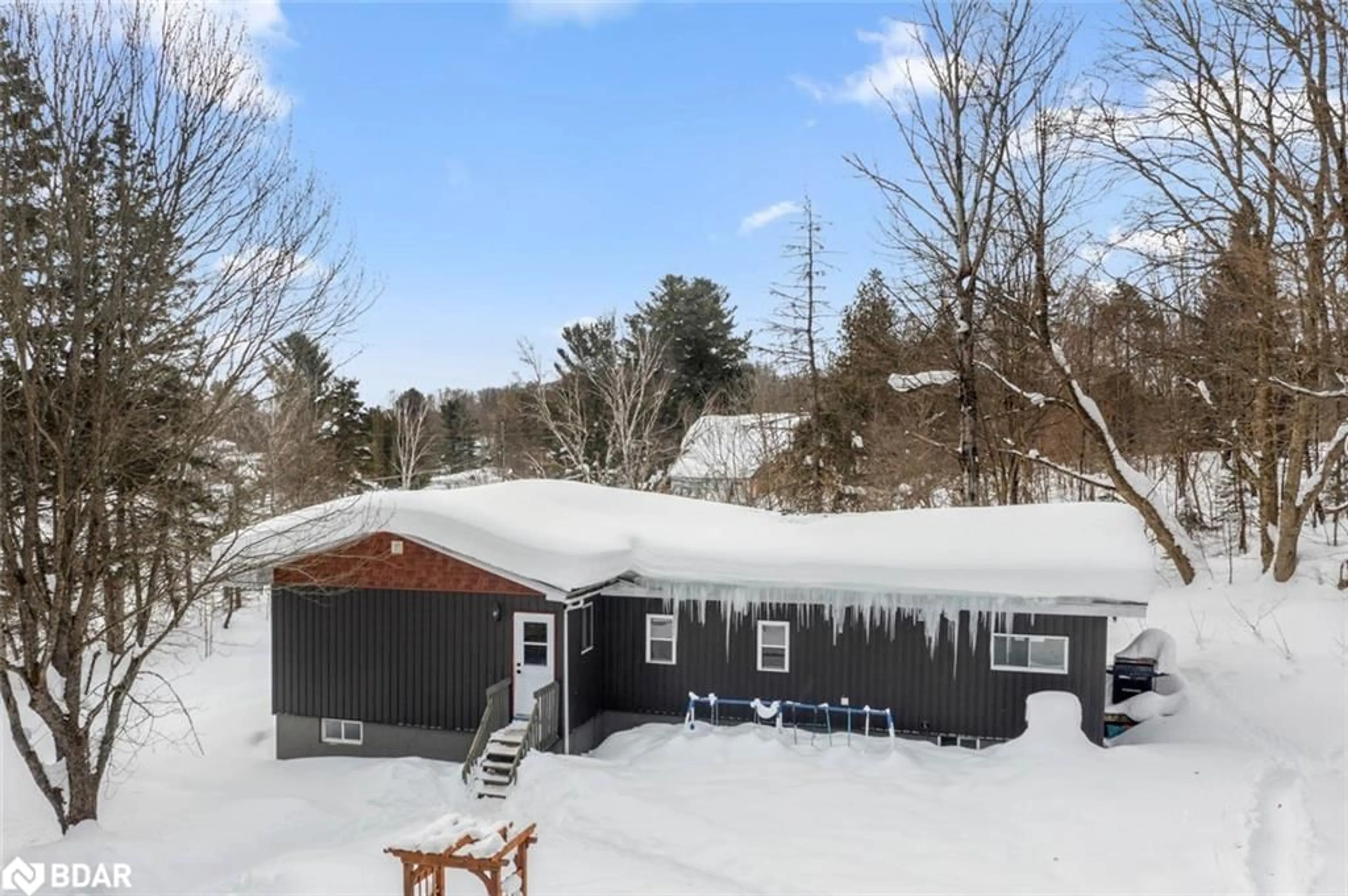 A pic from outside/outdoor area/front of a property/back of a property/a pic from drone, mountain view for 211 Horseshoe Lake Rd, Seguin Ontario P2A 2W8