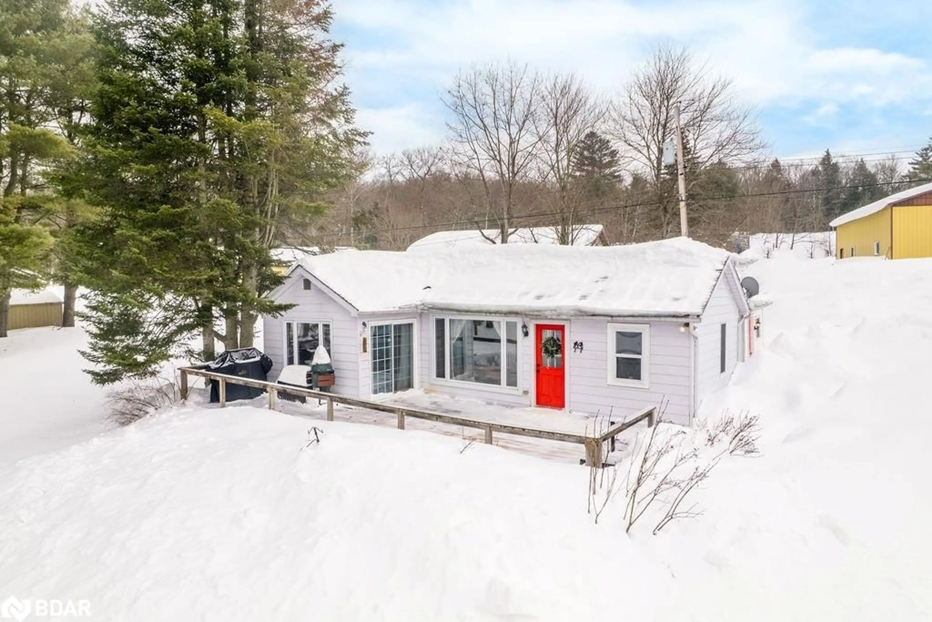 A pic from outside/outdoor area/front of a property/back of a property/a pic from drone, street for 3004 Moynes Road Rd, Washago Ontario L0K 2B0