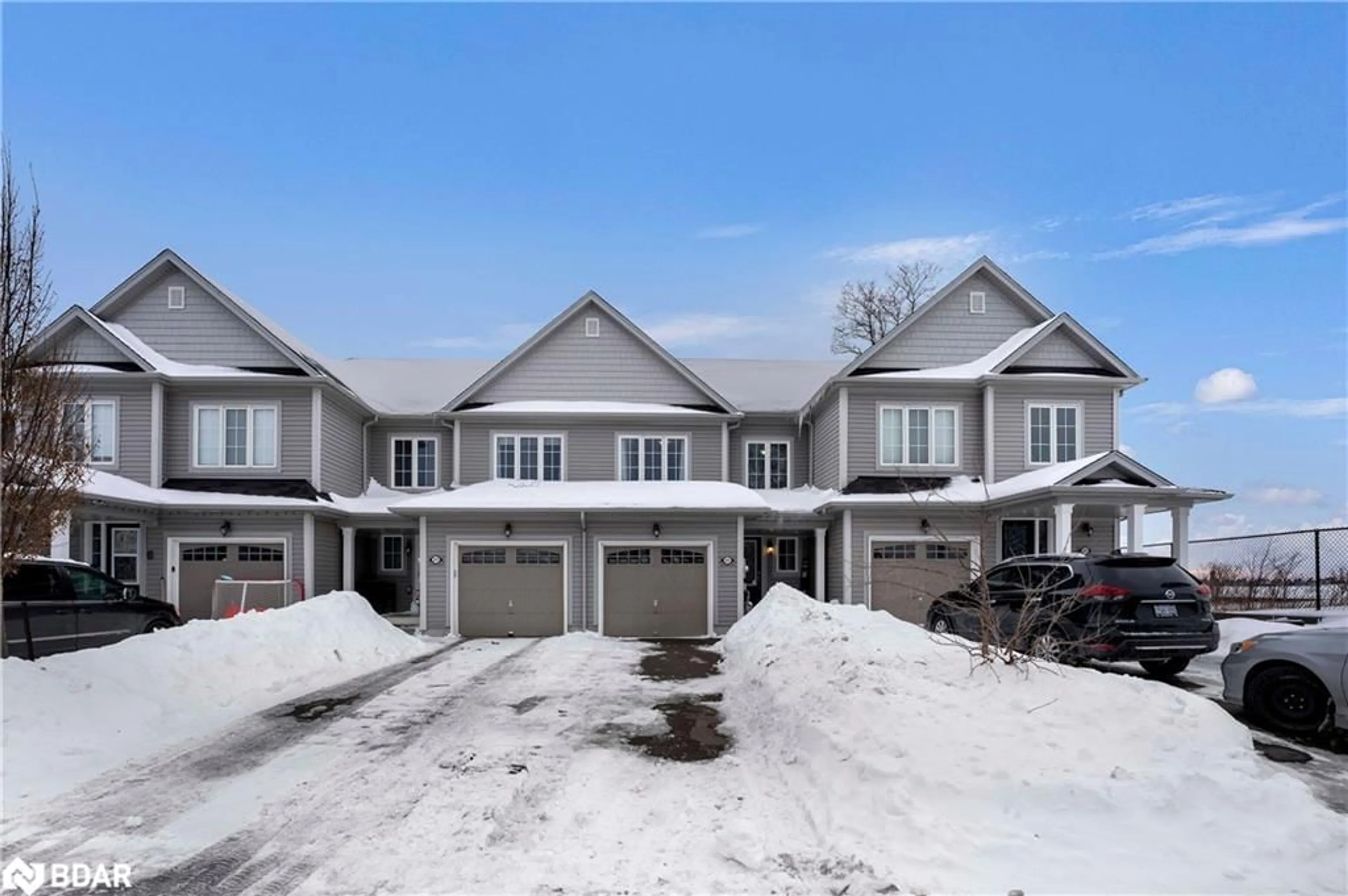 A pic from outside/outdoor area/front of a property/back of a property/a pic from drone, street for 203 Gowland Drive Dr, Binbrook Ontario L0R 1C0