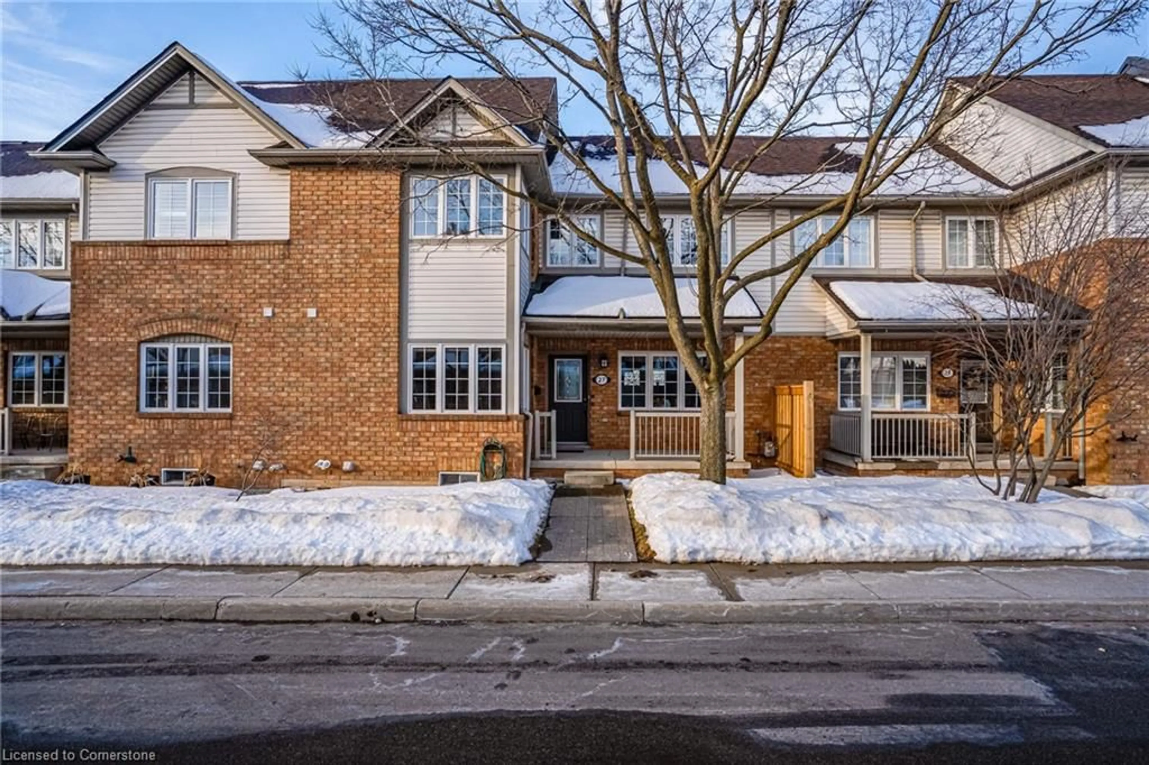 Home with brick exterior material, street for 100 Beddoe Dr #27, Hamilton Ontario L8P 4Z2