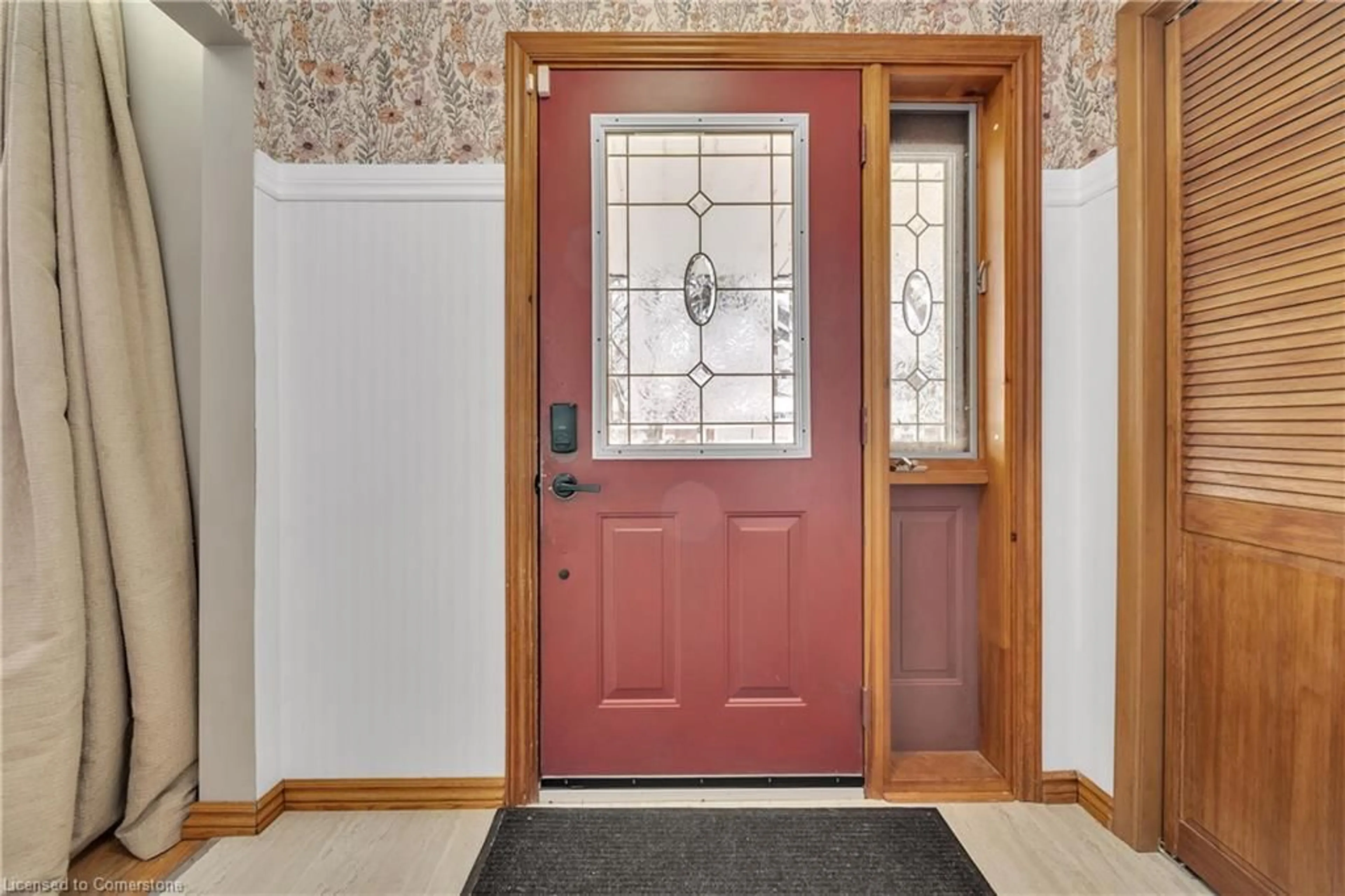 Indoor entryway for 69 Rhonda Rd, Guelph Ontario N1H 6H3