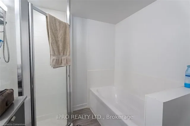 Additional property image - 1121 Cooke Blvd