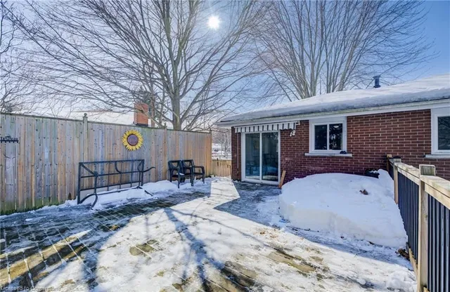 Additional property image - 8 Inadale Crt