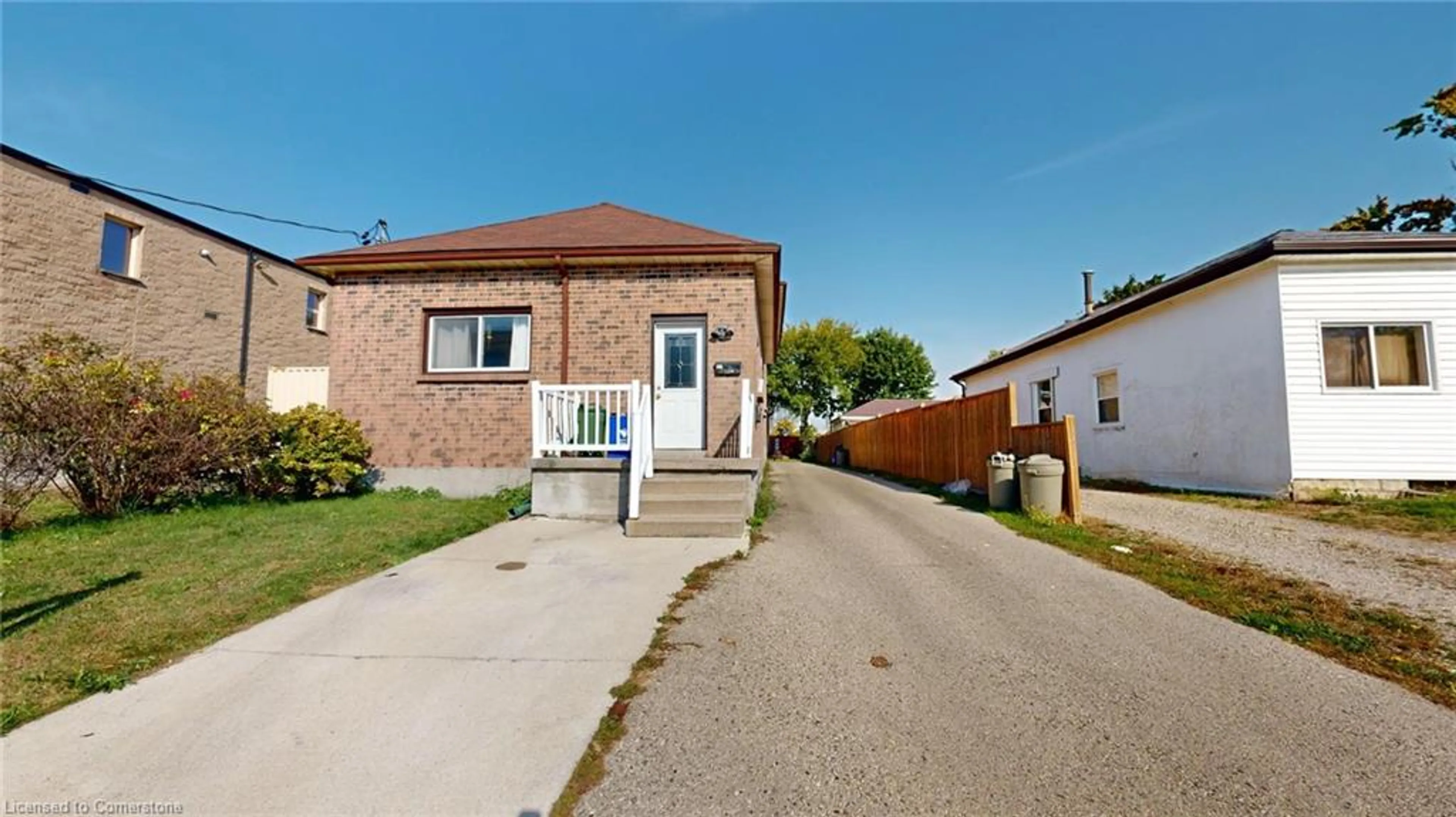 Home with brick exterior material, street for 184 Simcoe St, London Ontario N6B 1H9