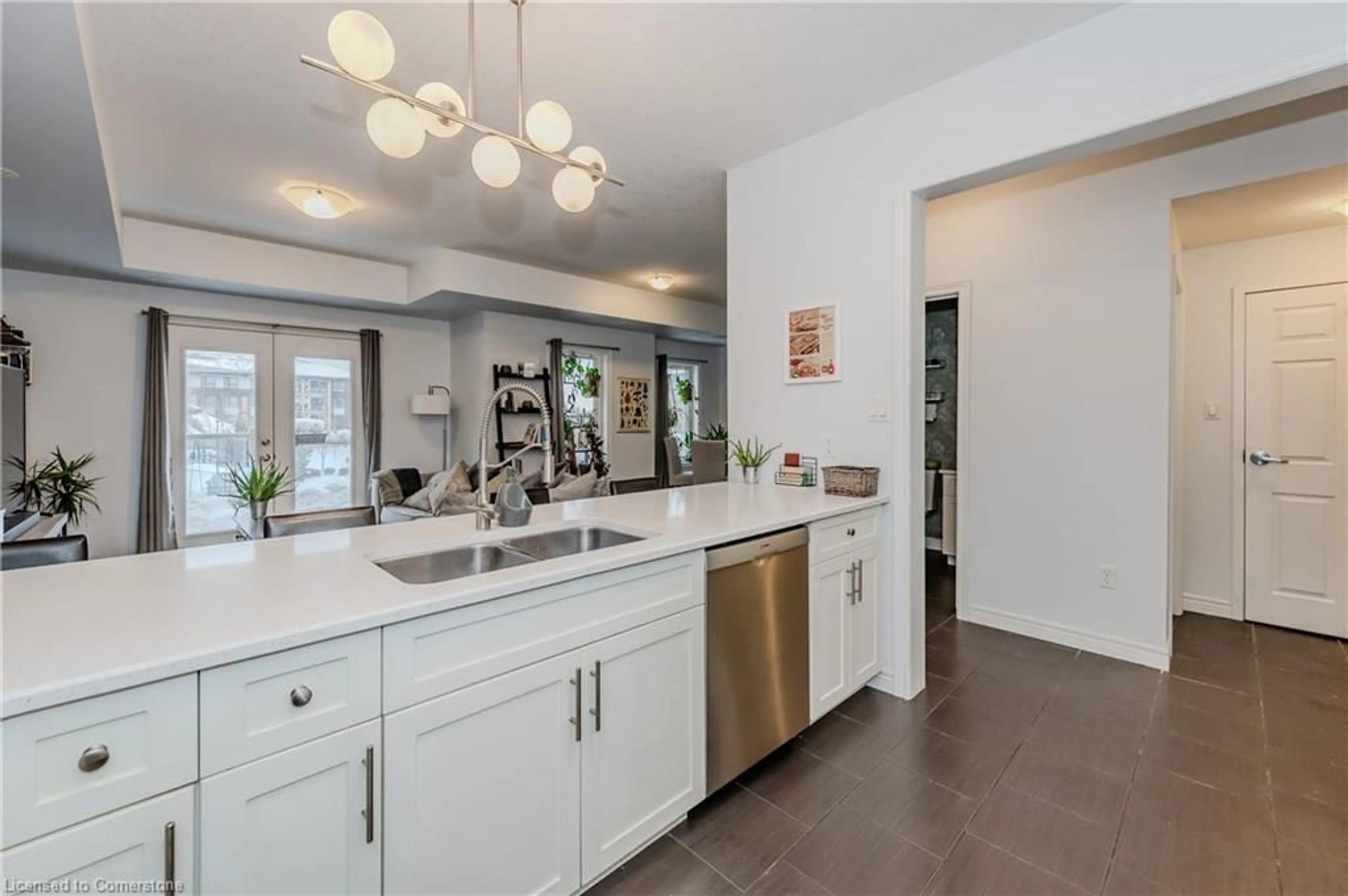 Open concept kitchen, ceramic/tile floor for 39 Kay Cres #28, Guelph Ontario N1L 0N5