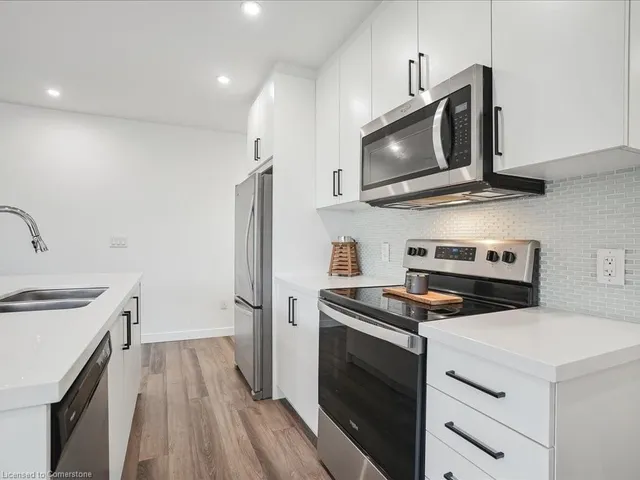 Additional property image - 479 Charlton Ave Unit 204