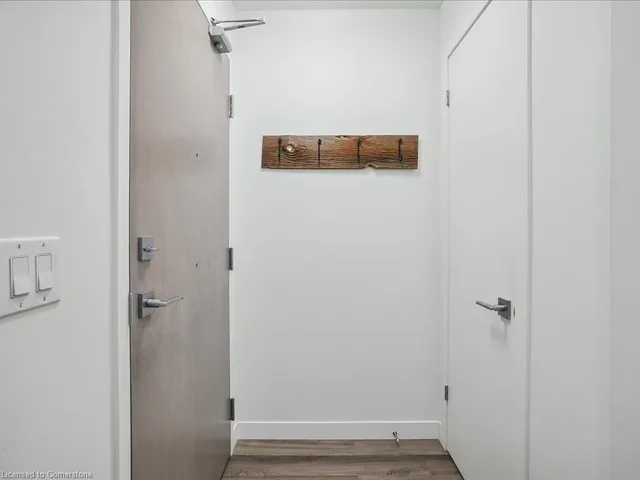 Additional property image - 479 Charlton Ave Unit 204