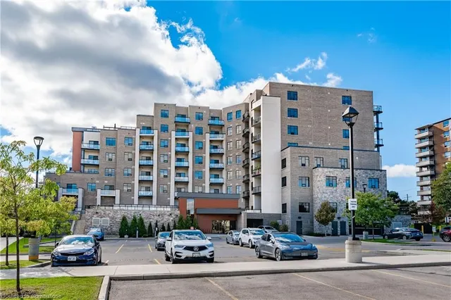 Additional property image - 30 Hamilton Street South Unit 703