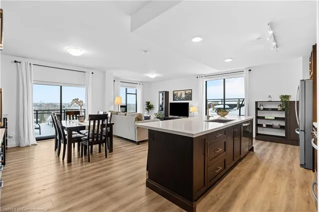 Additional property image - 30 Hamilton Street South Unit 703