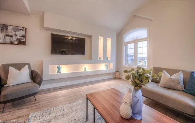 Additional property image - 38 Mistywood St